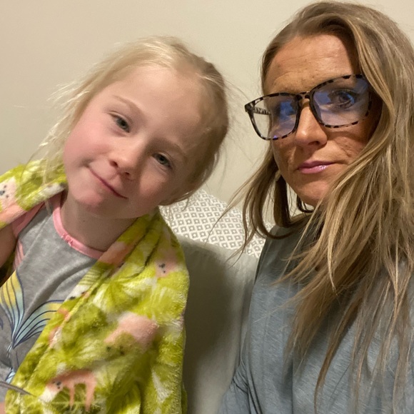 Meet your Posher, Joey - Picture 5 of 5